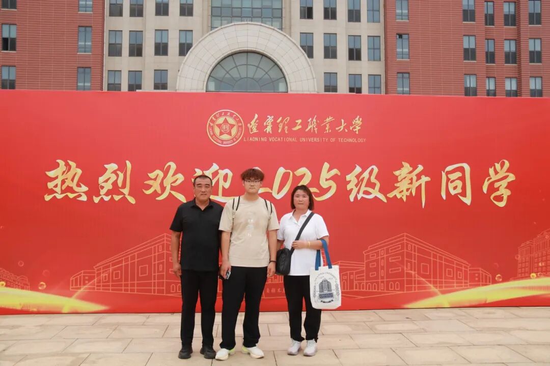微信图片_20250830182605_578_111.jpg