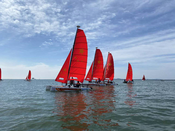 扬起风帆庆国庆